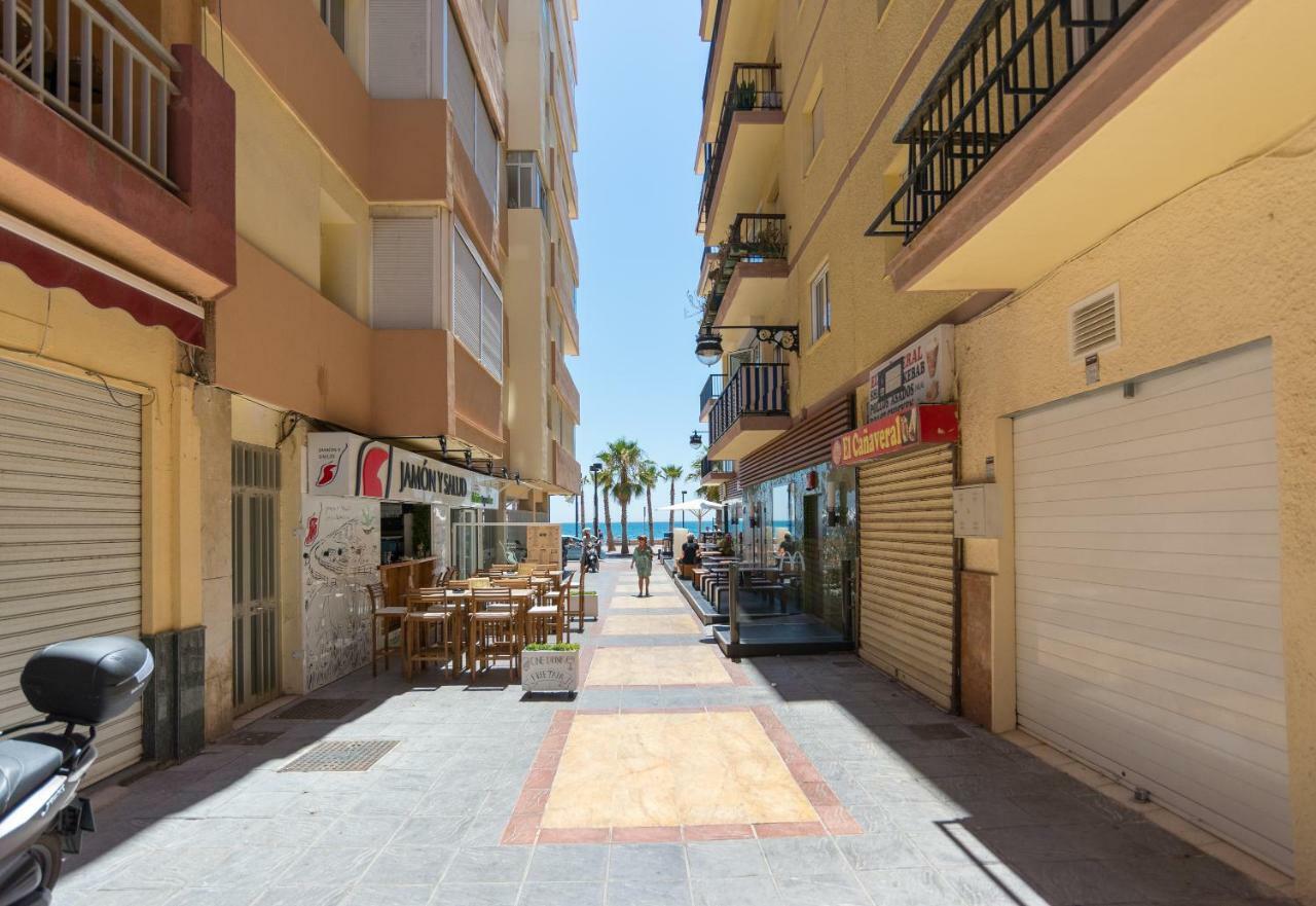 Malagasuite Fuengirola Pier Kültér fotó